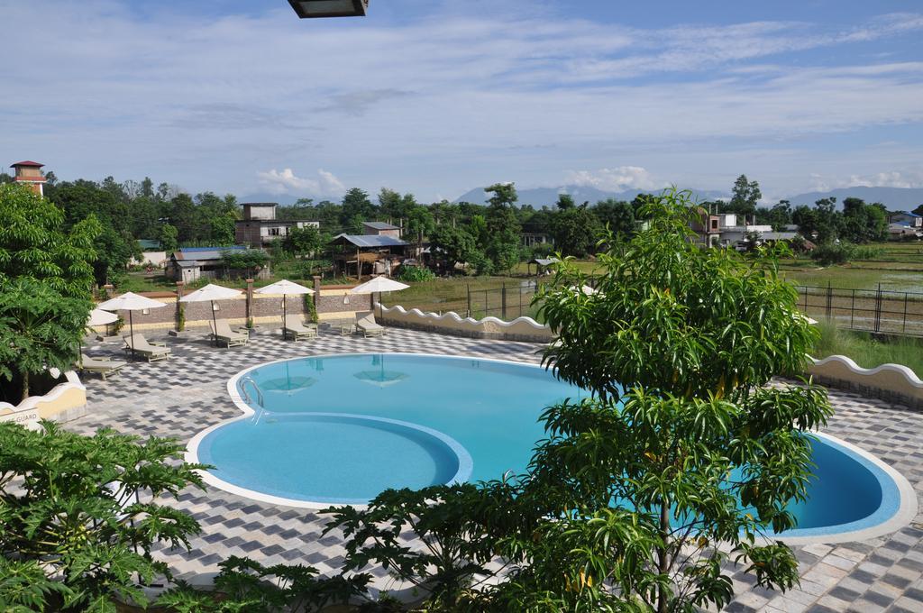 סאורהה Green Park Chitwan מראה חיצוני תמונה
